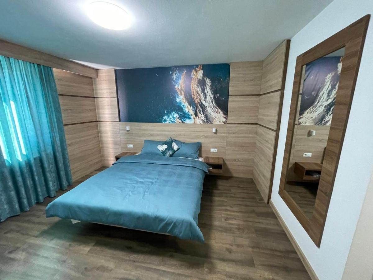 Motel "Kula" 察津 外观 照片